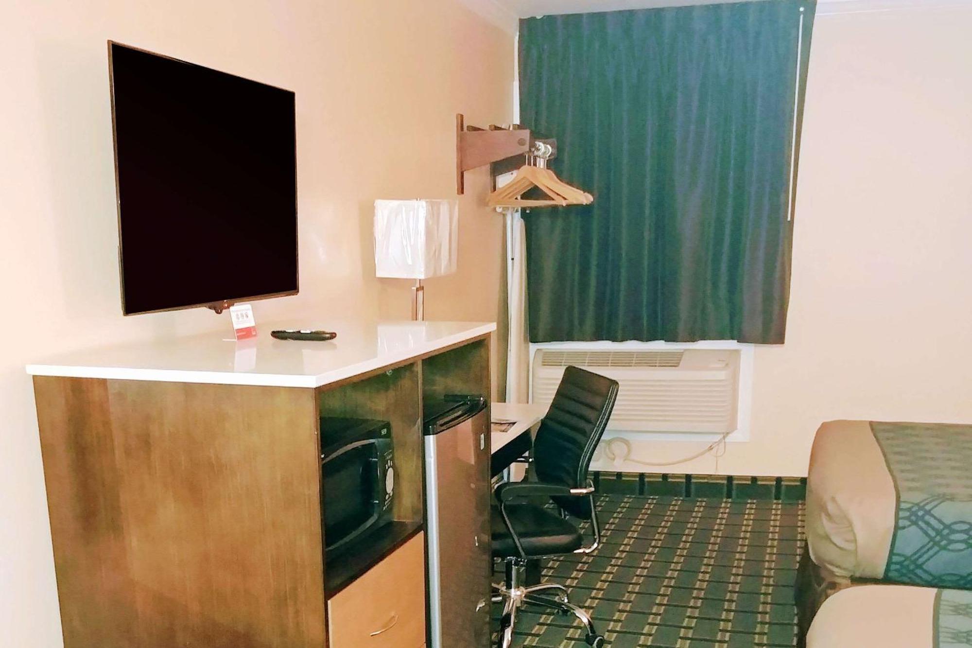 Econo Lodge Milldale - סאות'ינגטון מראה חיצוני תמונה